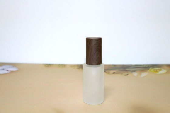 Gevriesde glazen fles met lotionpomp Dispenser Hervulbare emulsie Cosmetische crème flessen